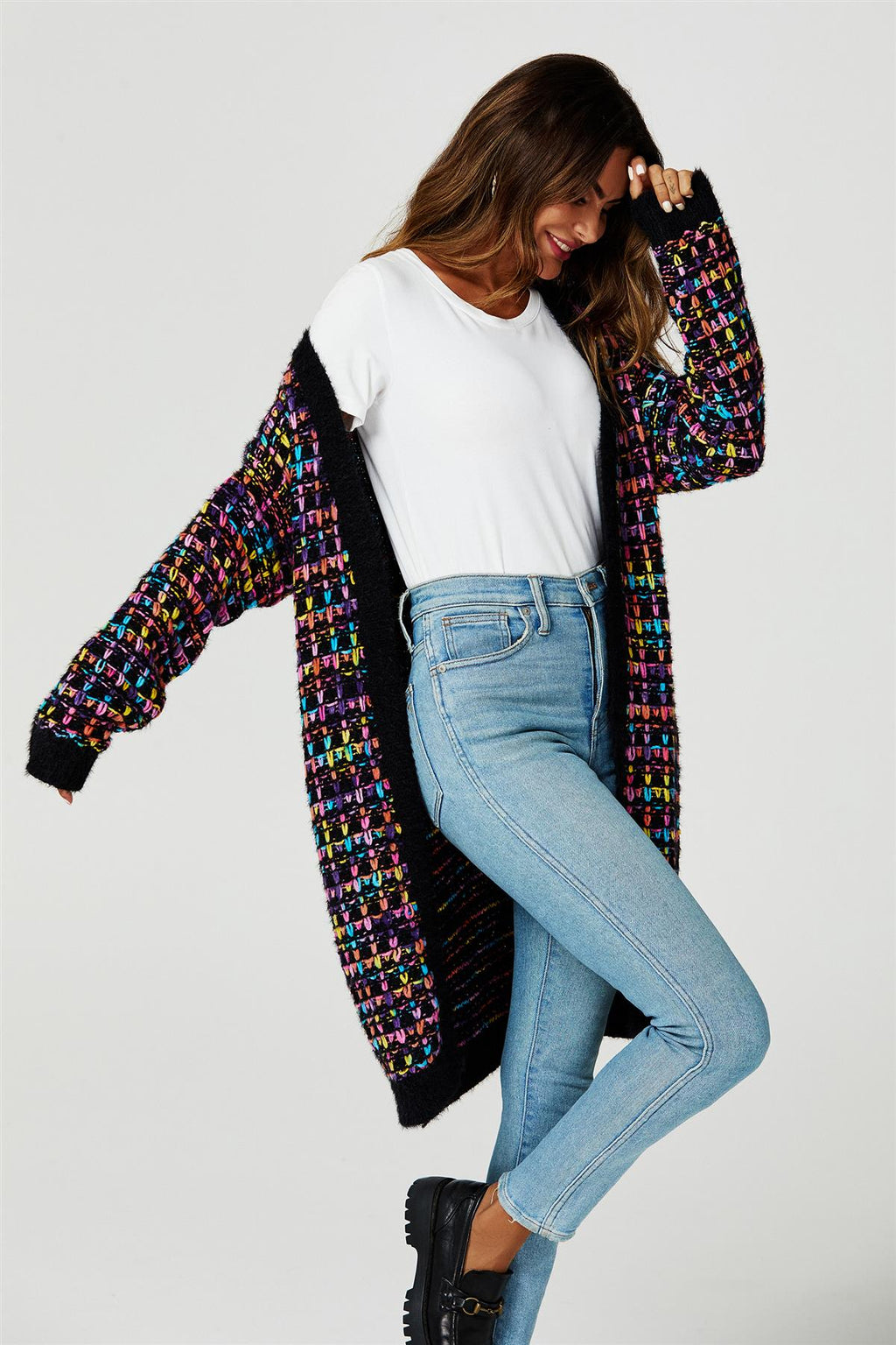 Cardigan Damen kaufen Bouclé Schwarz Bunt Strickjacke Oversized