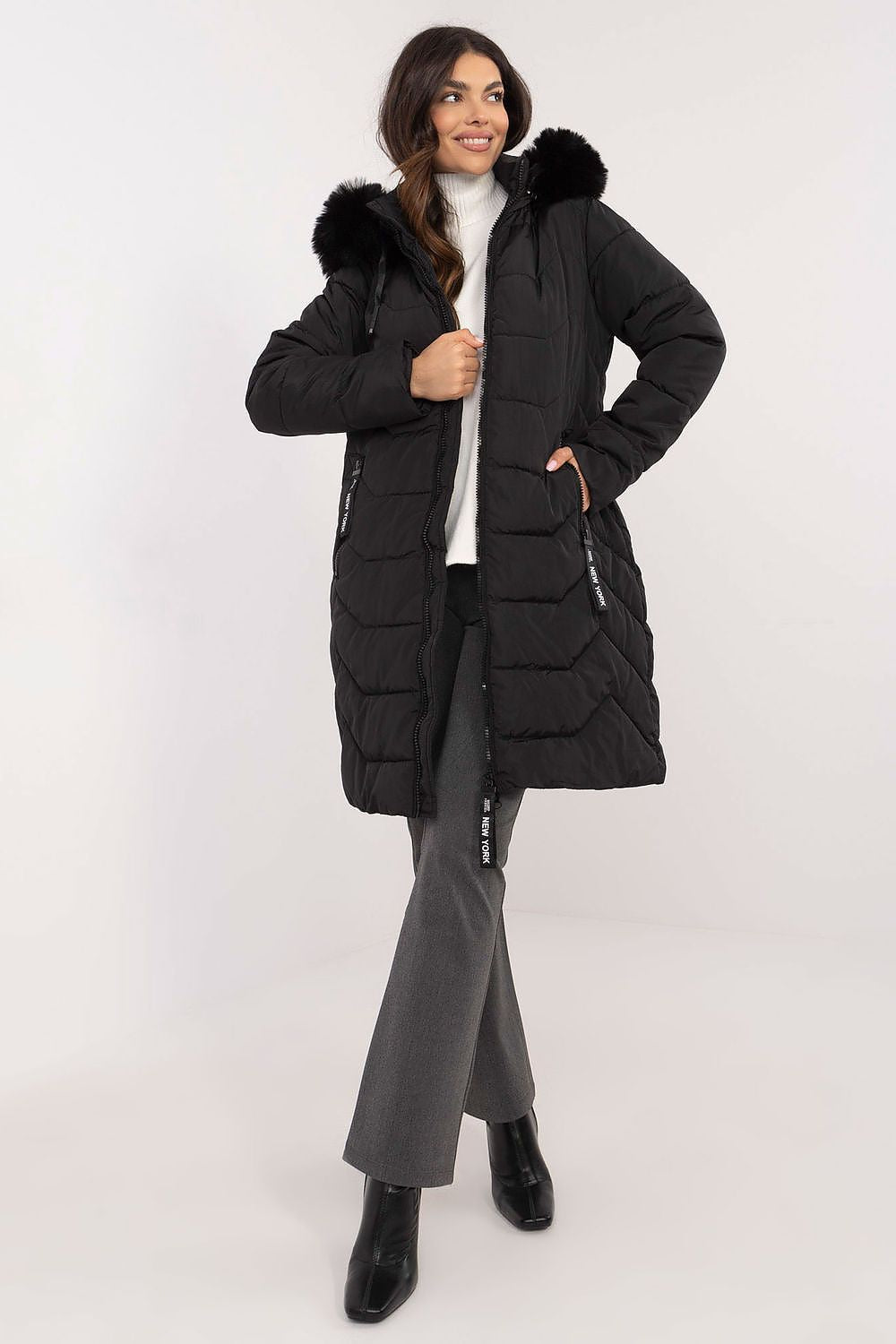 Daunenjacke Damen urban gesteppt Fellkapuze – S bis XXL warm
