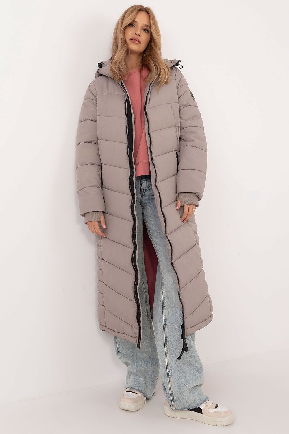 Winterjacke Damen lang gefüttert mit Daumenloch