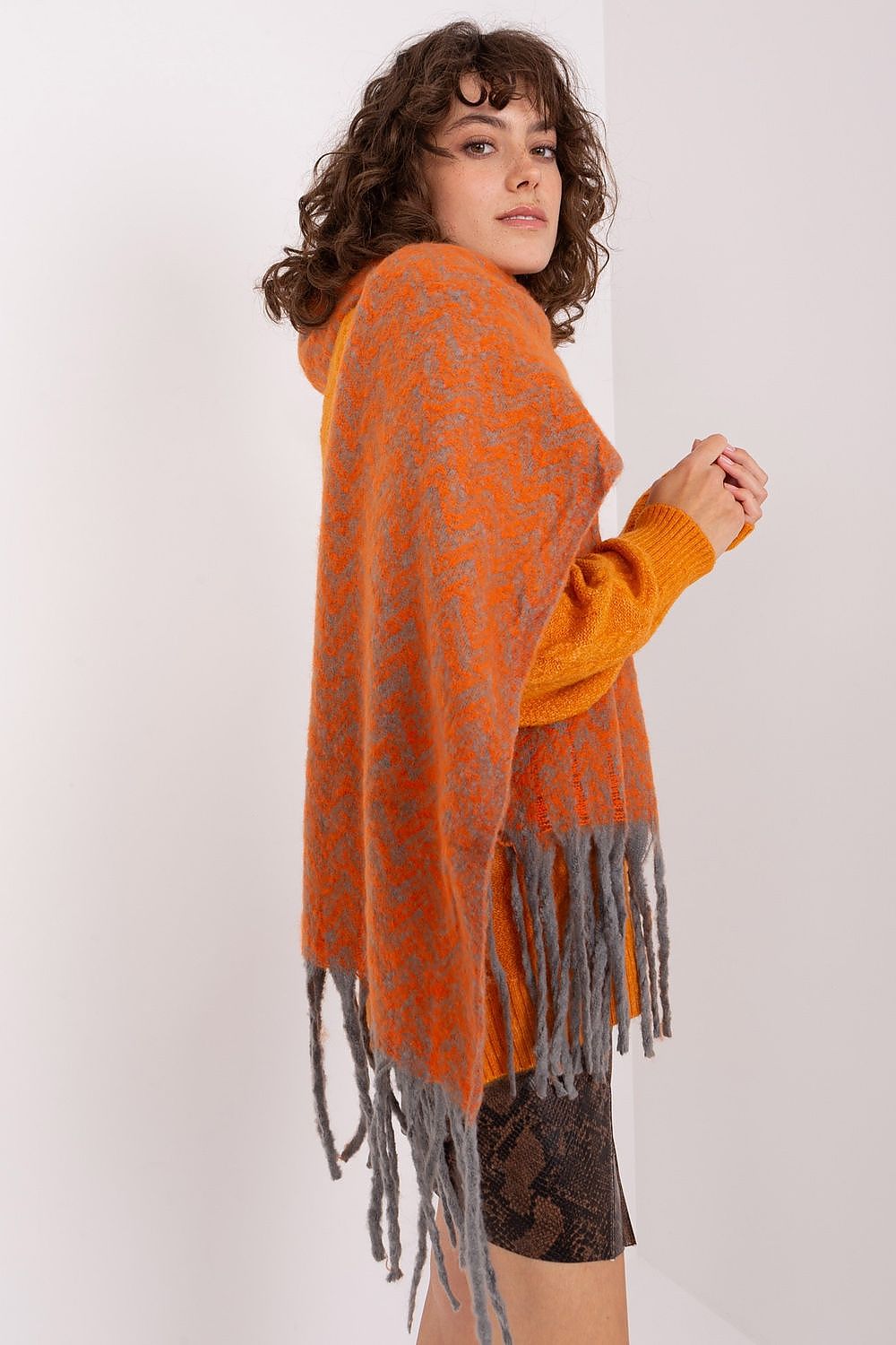 Damen Schal Lang Polyester Geometrisch - Winterschal mit Quasten