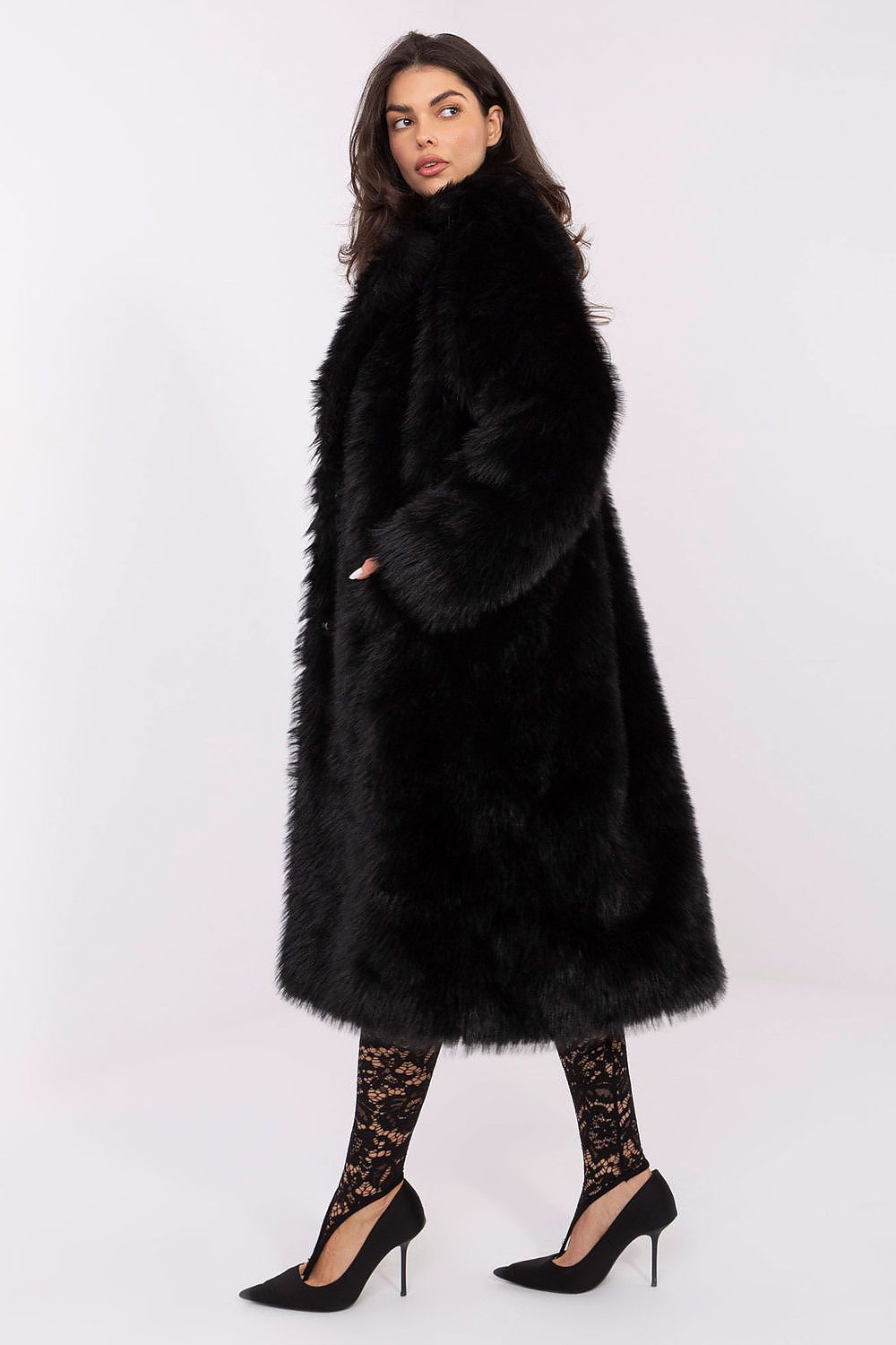 Mantel Damen Lang mit Pelzbesatz – Elegant & Warm