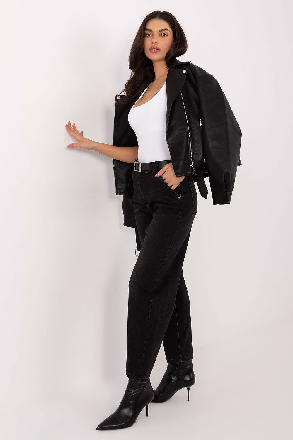Damen Jeans High Waist mit Gürtel – Stylisch & Vielseitig
