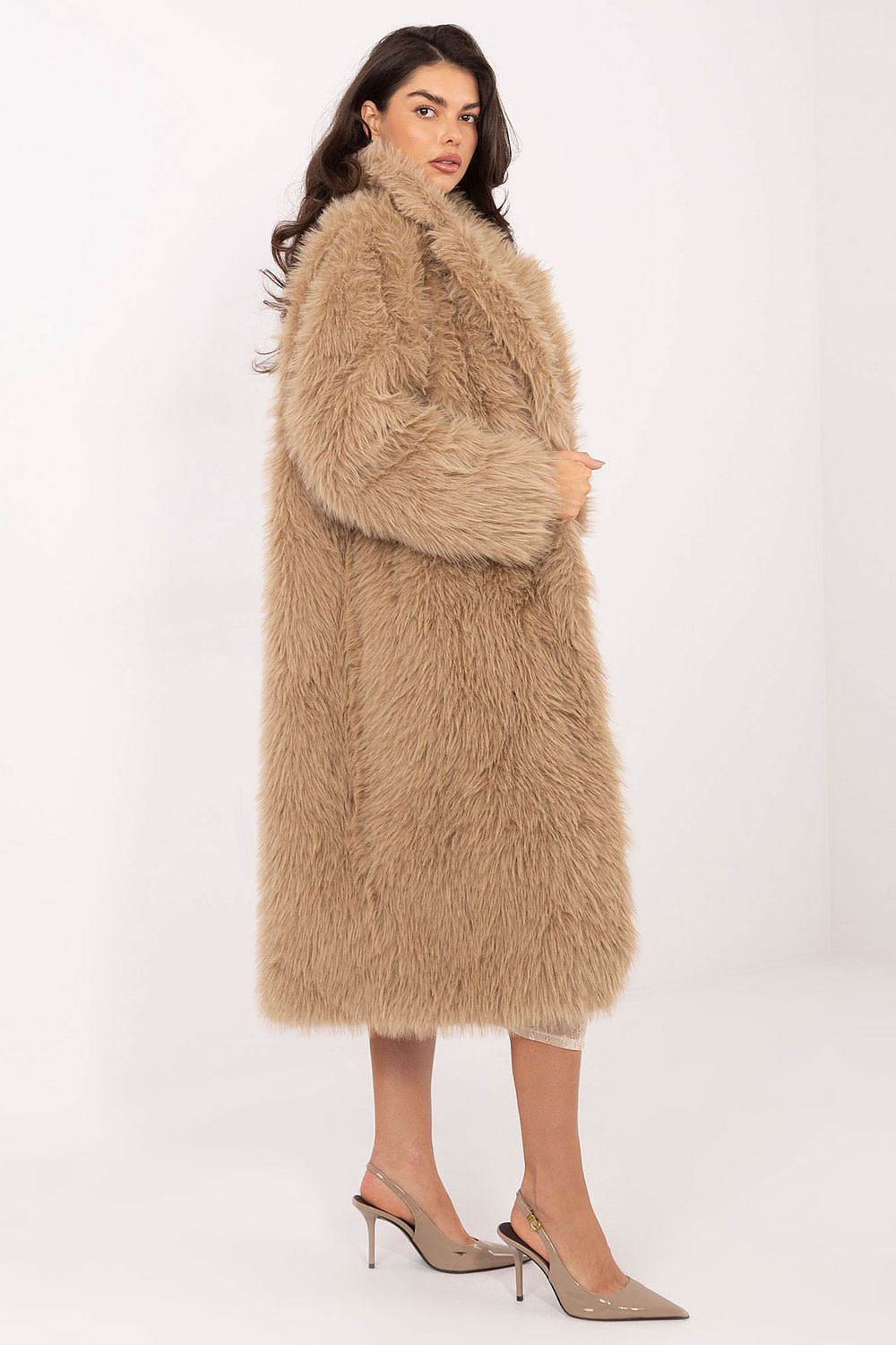 Mantel Damen Lang mit Pelzbesatz – Elegant & Warm