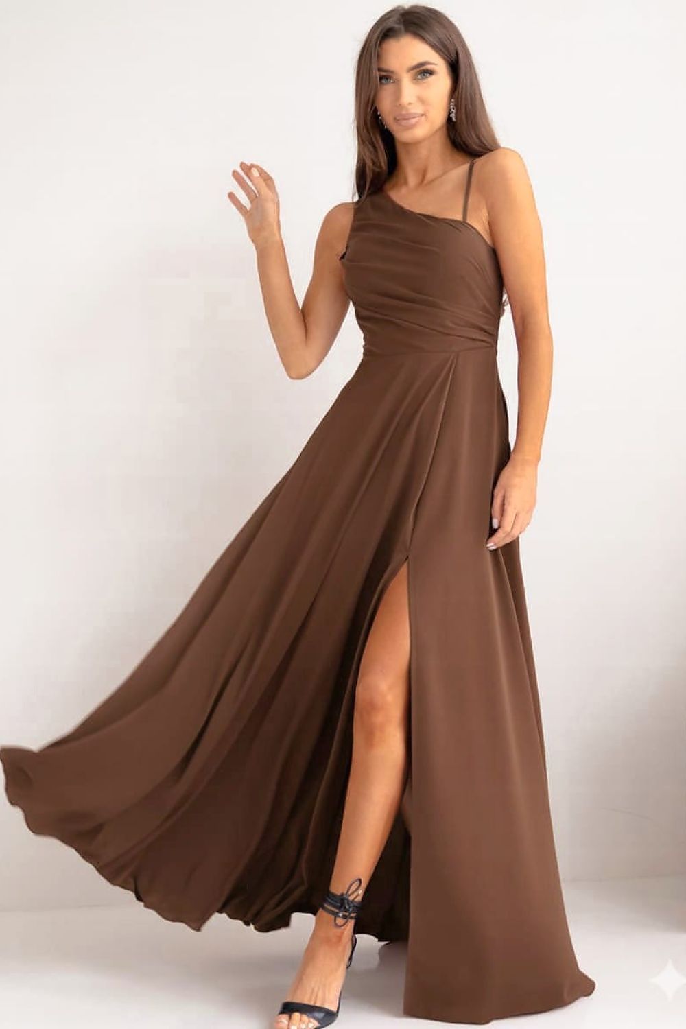 Langes Kleid Damen braun – Elegantes Maxikleid in großen Größen
