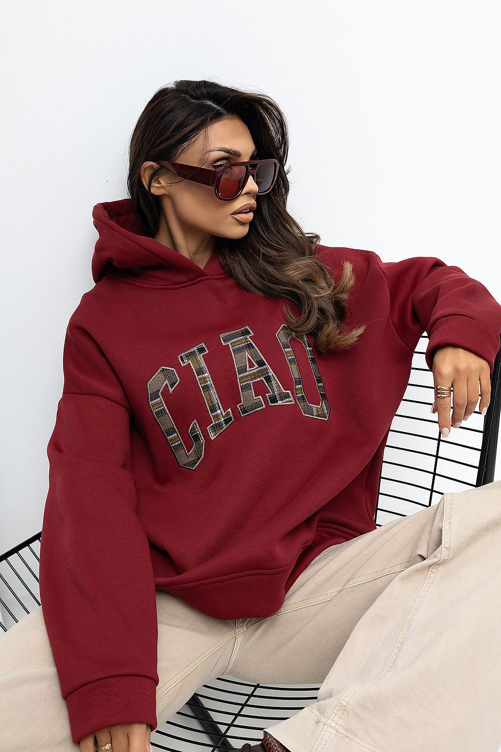 Damen Hoodie mit Stickerei – Bequem & Stylisch für jeden Tag