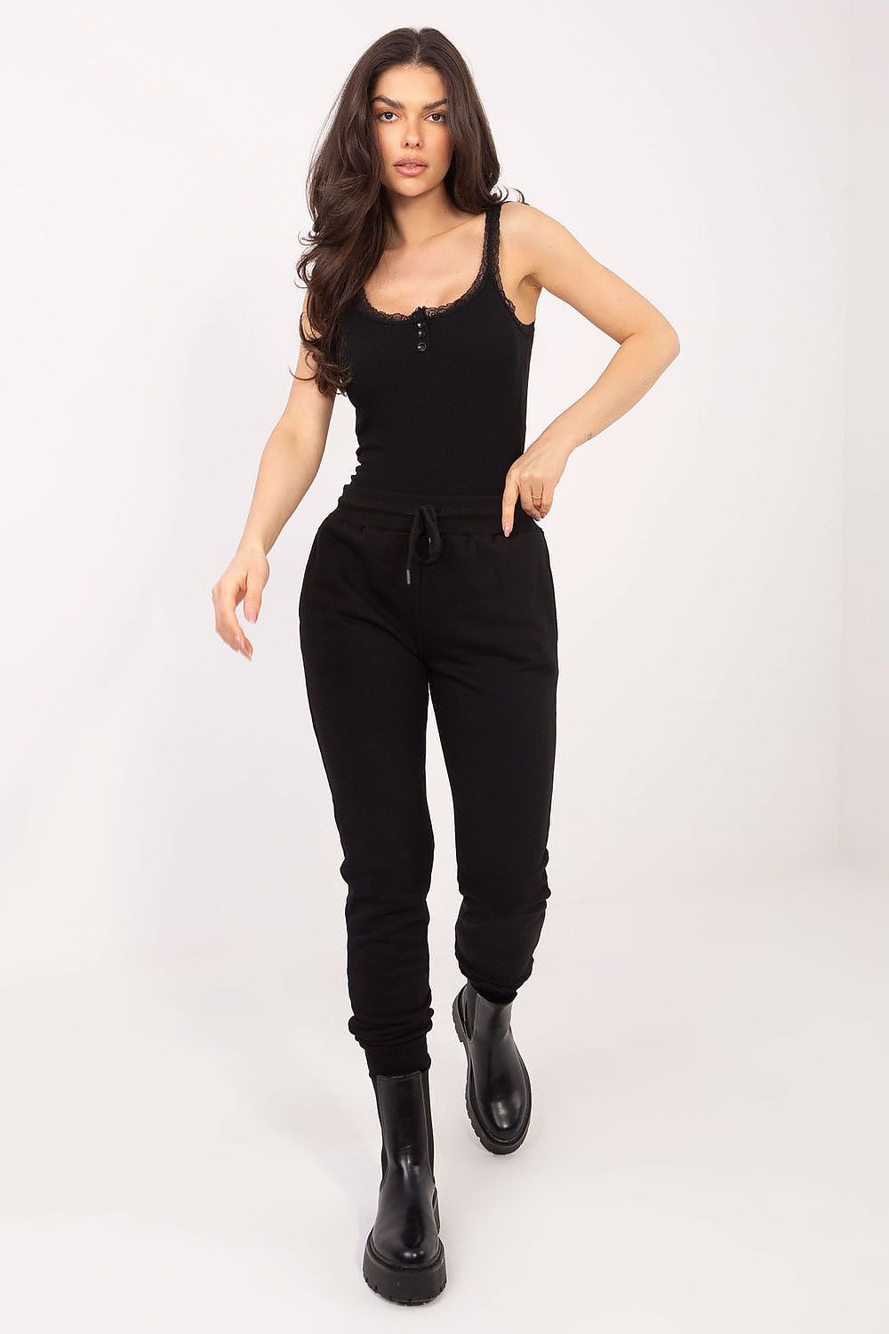 Top Damen mit eingebautem BH Viskose – Bequem & Feminin