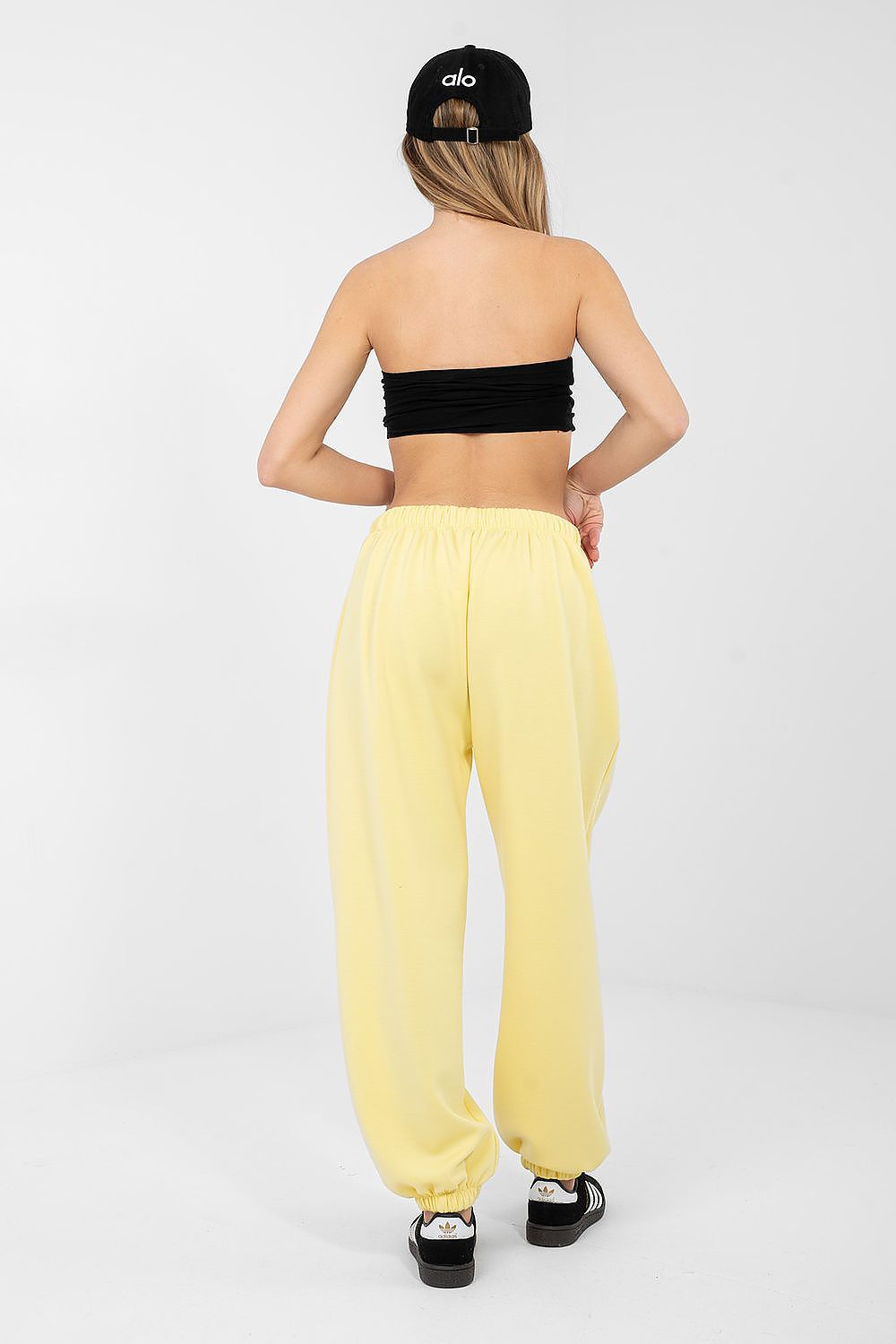 Jogger Sweatpants Italy Moda Damen – Bündchen & Falten-Design