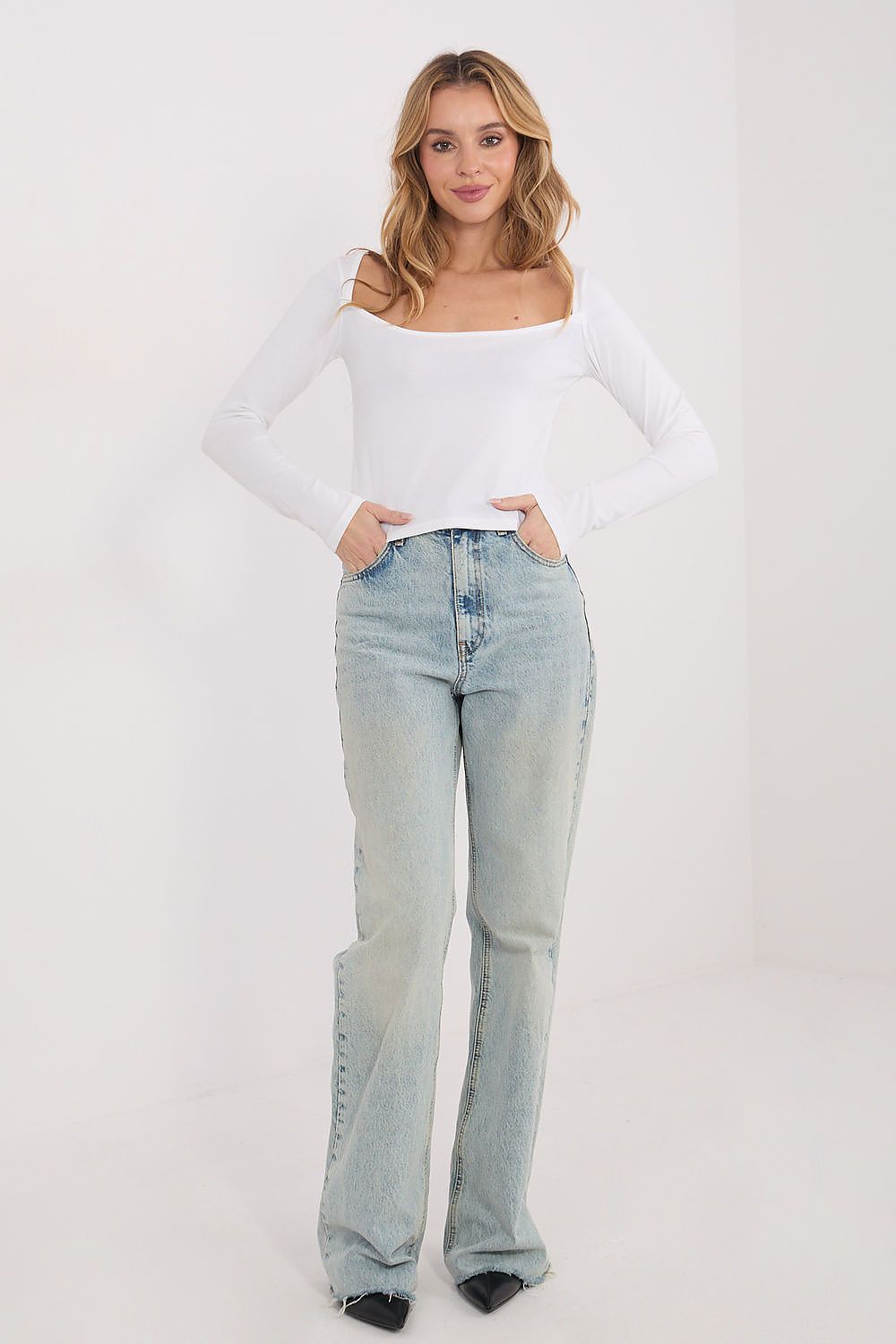 Damen Longsleeve mit rechteckigem Ausschnitt aus Baumwolle
