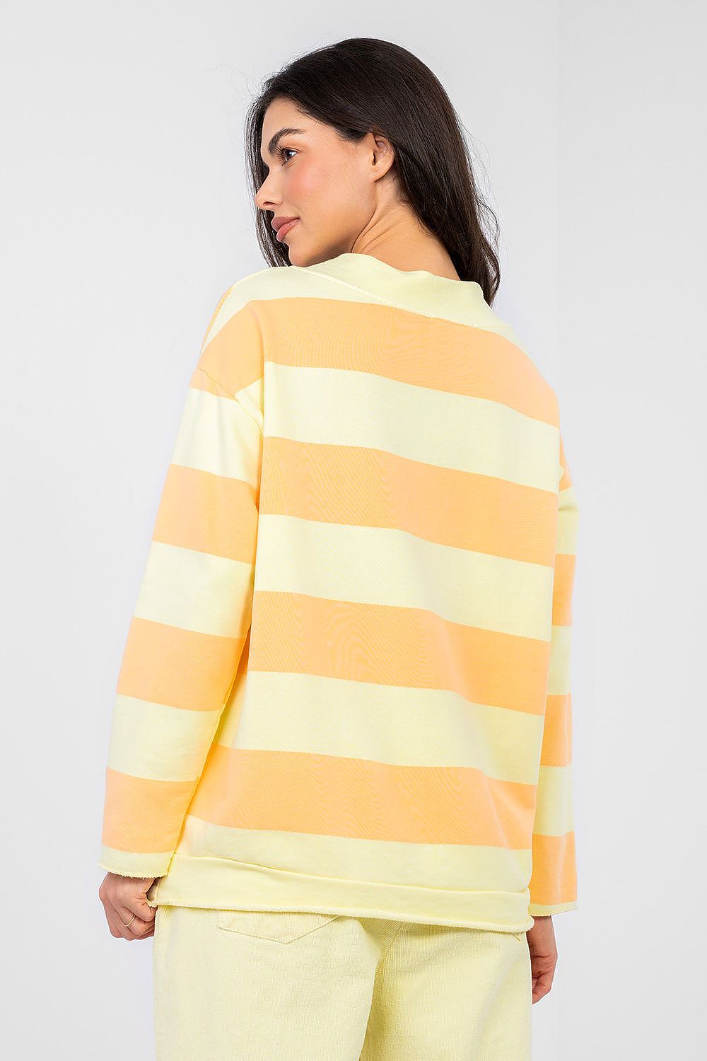Damen Sweatshirt mit bunten Streifen & V-Ausschnitt – Lässig & Bequem