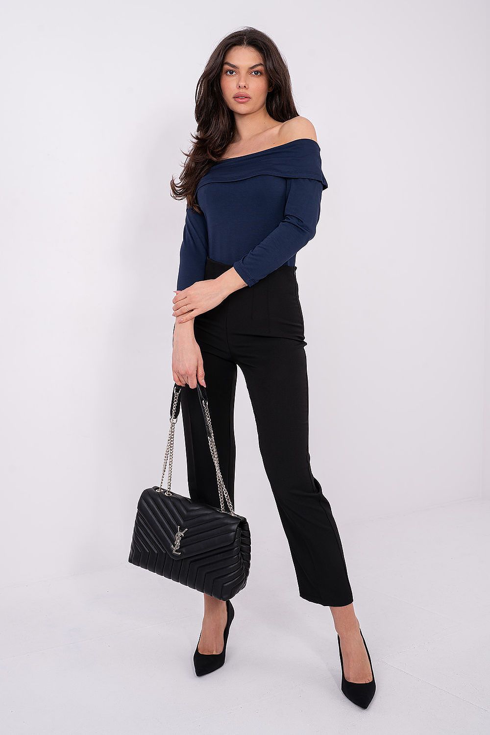 Damen Bluse mit Carmen-Ausschnitt aus Viskose – Feminin & Luftig