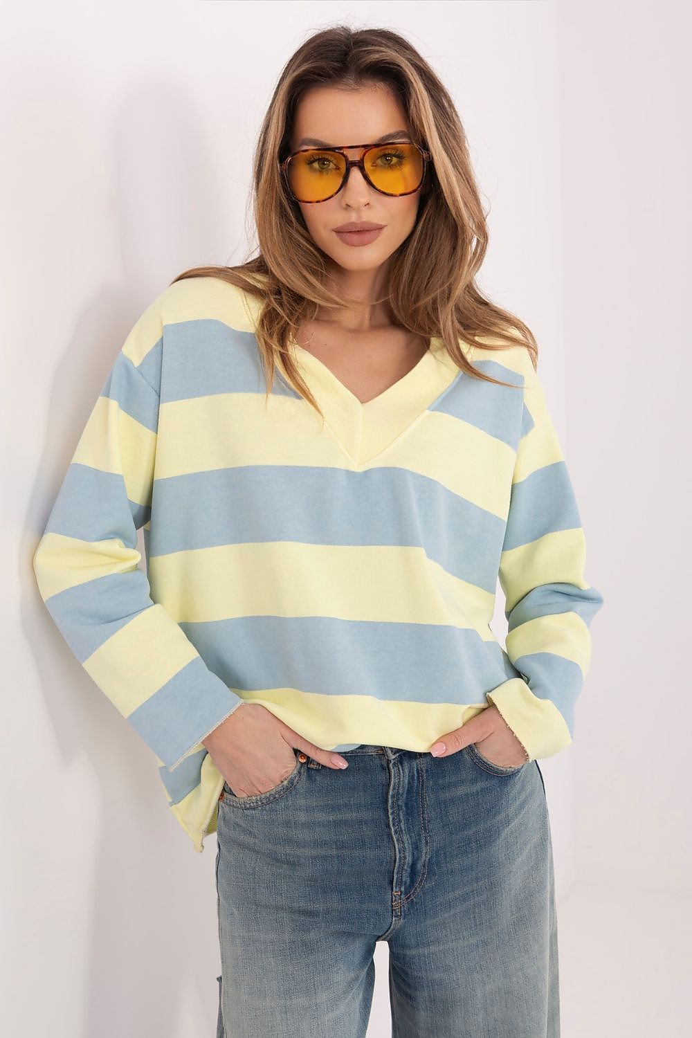 Damen Sweatshirt mit bunten Streifen & V-Ausschnitt – Lässig & Bequem