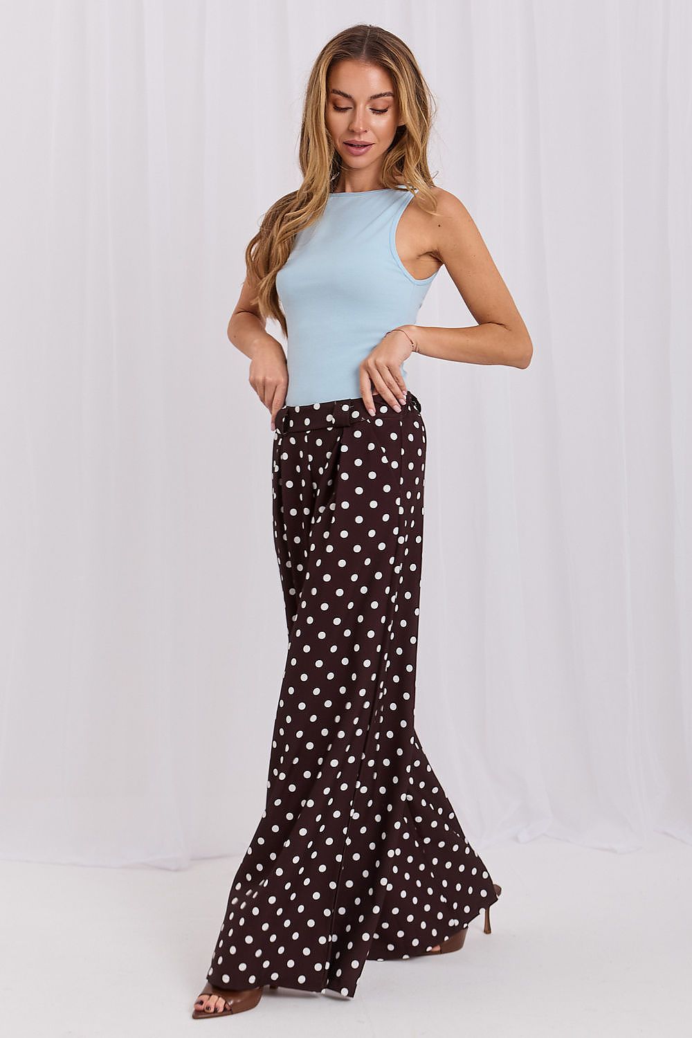 Top Damen Ärmellos Basic Rundhals – Clean Style