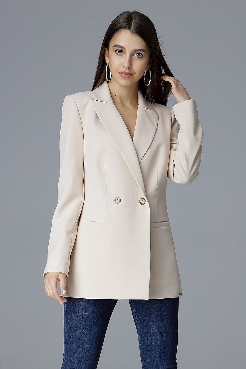 Jacke Damen schmal V-Ausschnitt Zierknopf figurbetont elegant