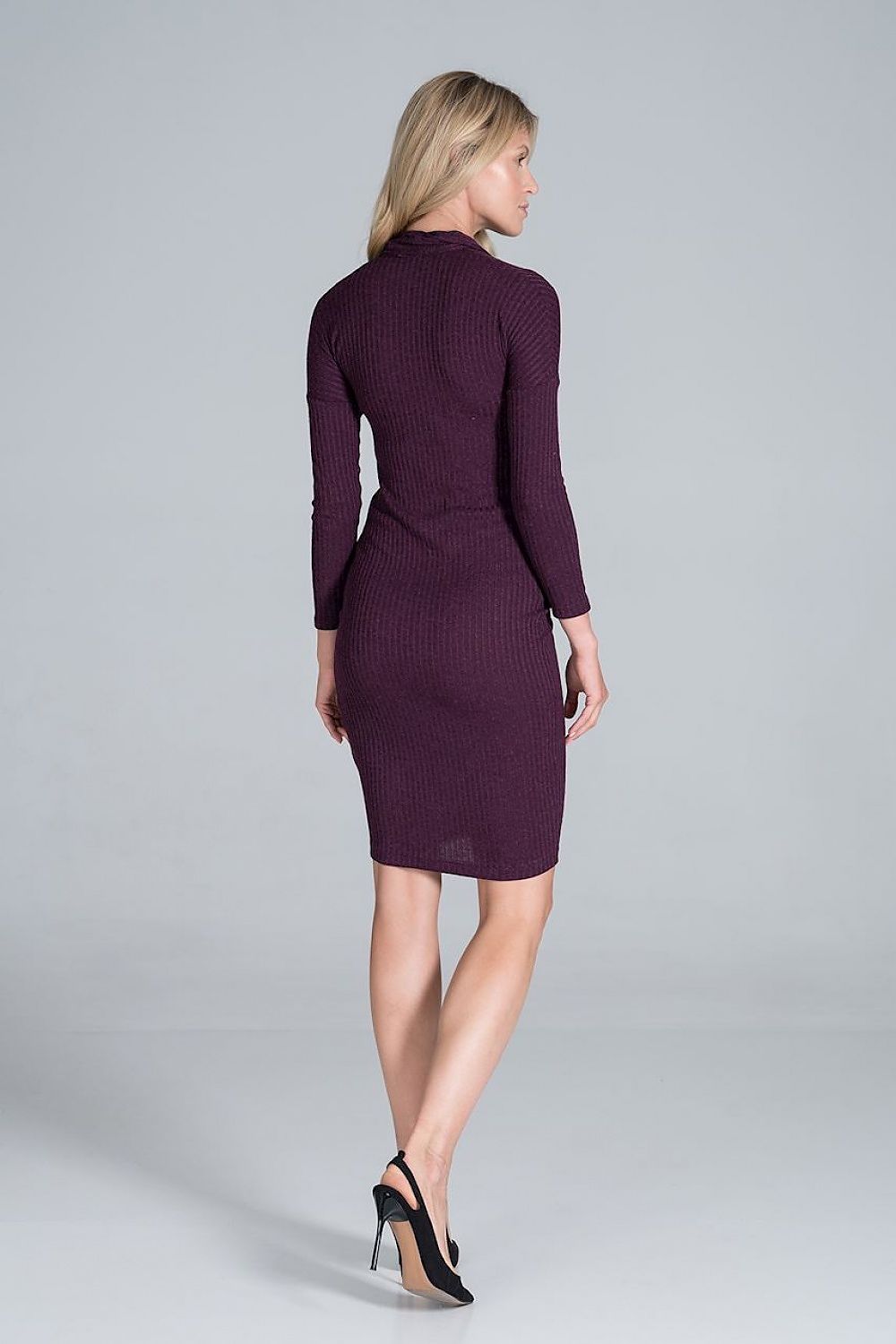 Midi Kleid Damen Rippenstrick Kragen geknöpft – elegant & fließend