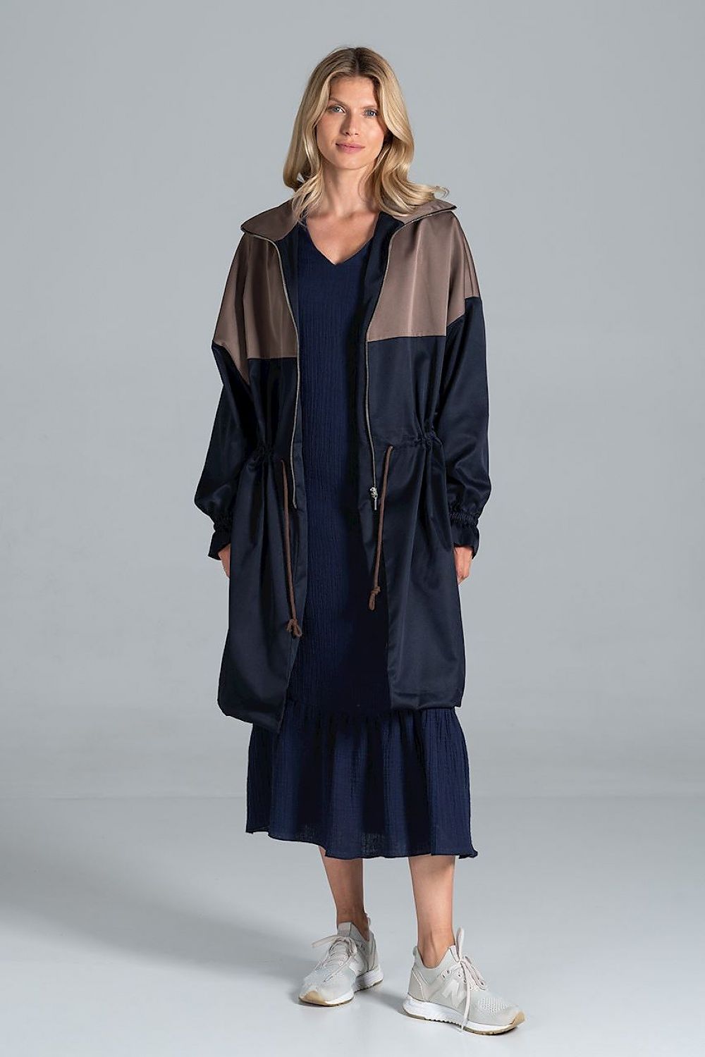 Parka Damen zweifarbig Herbst Kordelzug Taille – modern & funktional
